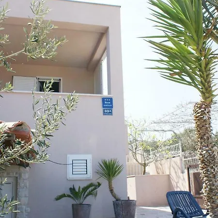 Vela شقة